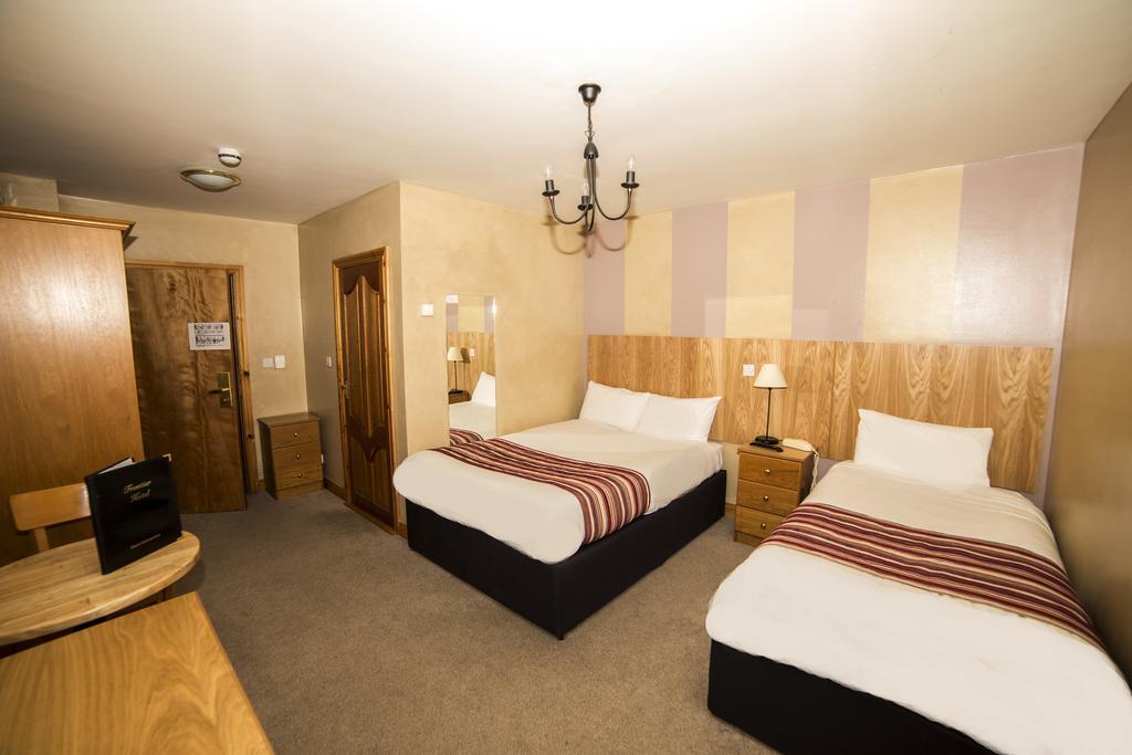 The Frontier Hotel Bridgend Cameră foto